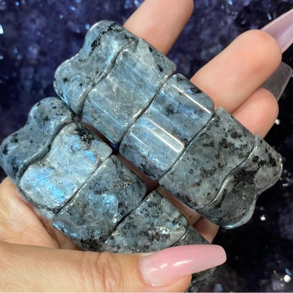 Chunky Black Labradorite Bracelet